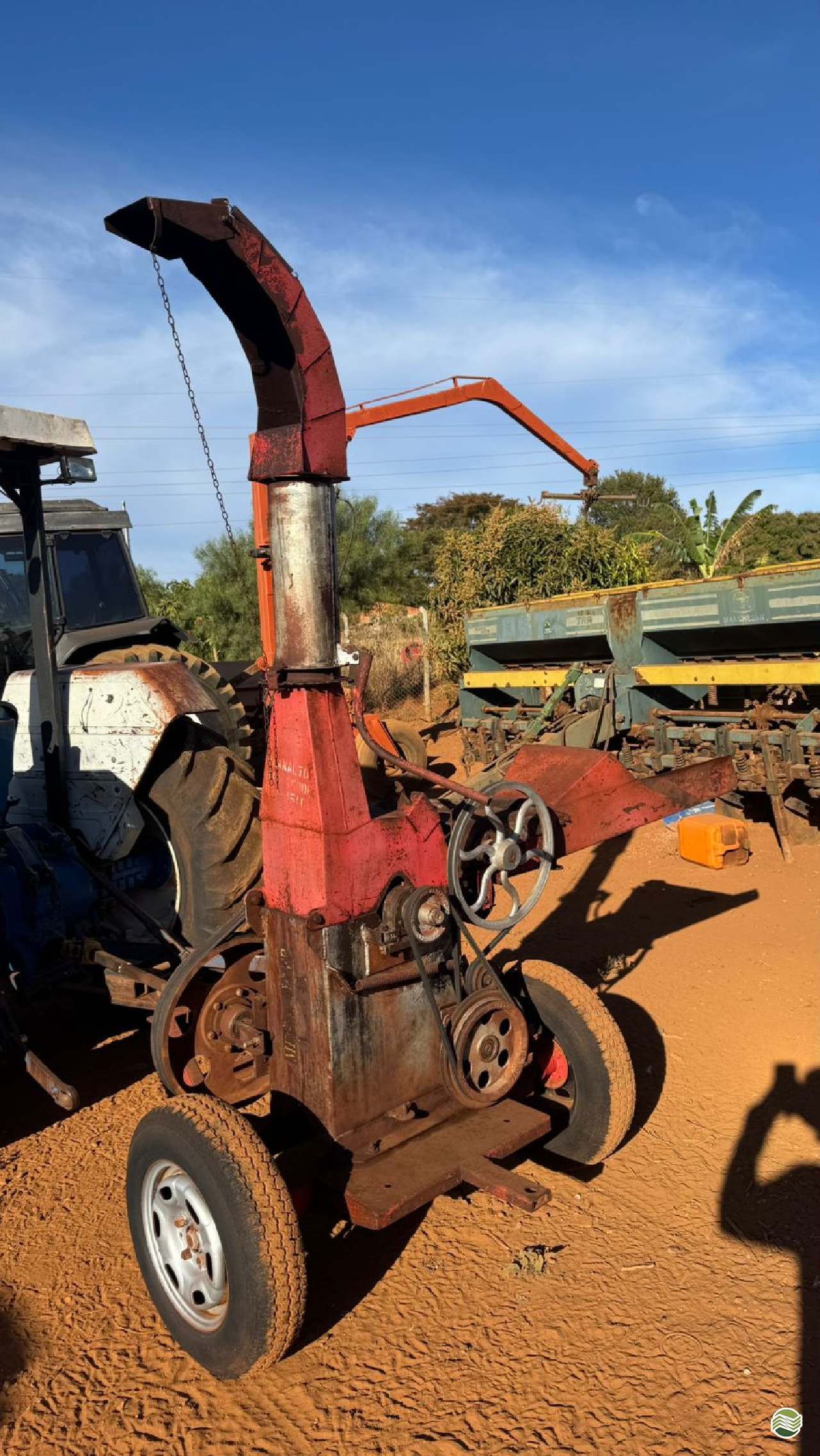IMPLEMENTOS AGRICOLAS ENSILADEIRA PICADOR ENSILADEIRA Marcão Tratores UBERABA MINAS GERAIS MG